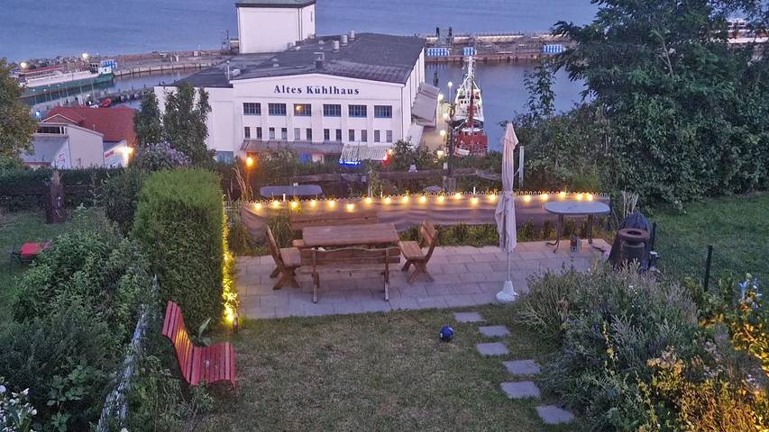 Ferienhaus für 8 Personen, mit Sauna und Garten sowie Terrasse in Sassnitz - 3