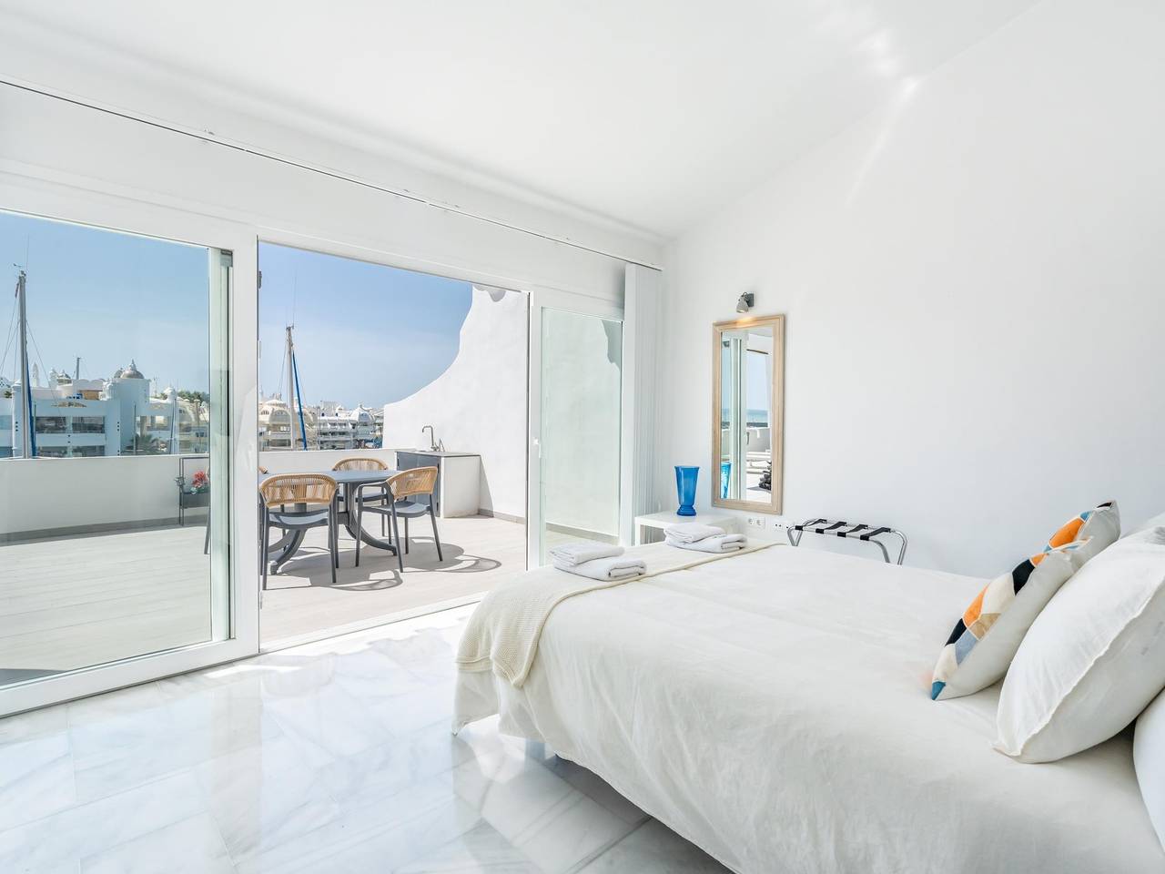 Entire holiday apartment, Vb Levante Penthouse Marina 3Br in Benalmádena Costa, Benalmádena