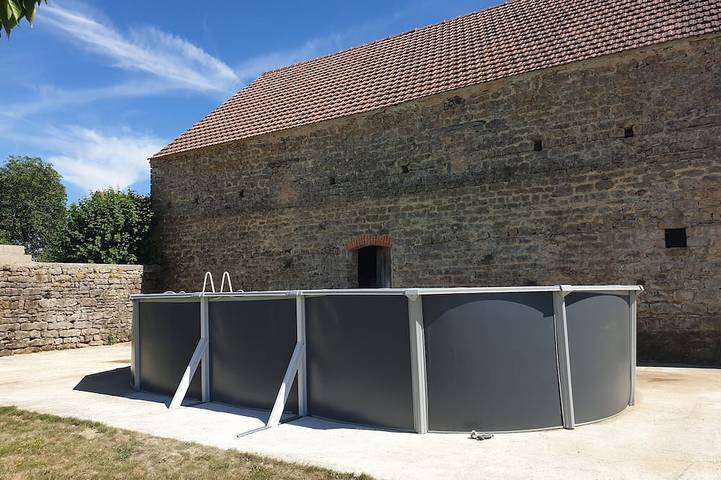 Maison de vacances pour 5 personnes, avec piscine ainsi que jardin et terrasse