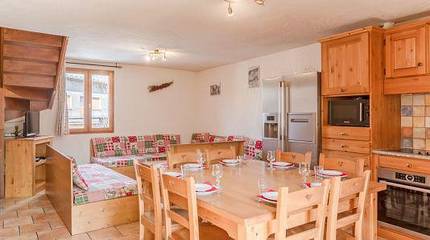 Chalet pour 10 Personnes dans Saint-Martin-de-Belleville, Parc National de la Vanoise, Photo 3