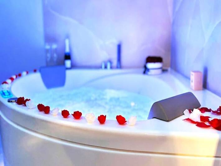 Ferienwohnung für 2 Personen, mit Terrasse und Whirlpool in Le Havre - 4