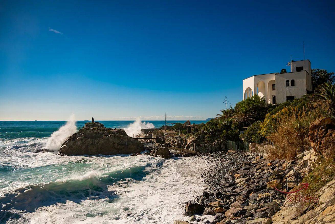 Appartamento intero, [Panorama Blu] Spiaggia 7min • Terrazza • Wifi in Celle Ligure, Riviera di Ponente