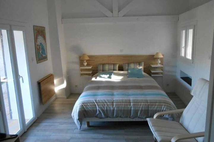4* Haus mit Charakter, Garten, Schwimmbad/Klima, Panoramablick, Natur in Le Revest-les-Eaux, Mittelmeerküste (Frankreich)
