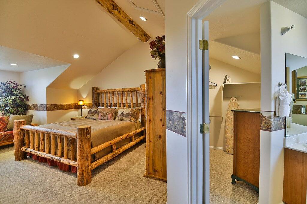 Ganze Wohnung, Elch-hohle Eigentumswohnung bei Wolf Creek Utah Resort nahe Pineview Reservoir, Powder Mountain und Snowbasin in Eden (UT), Uinta Wasatch Cache National Forest