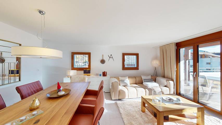 Ganze Wohnung, Maisonette mit Bergblick & Kamin in Lantsch/Lenz, Plessur Alpen