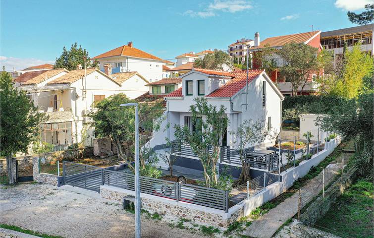 Ferienhaus für 6 Personen, mit Terrasse auf Ciovo - 2