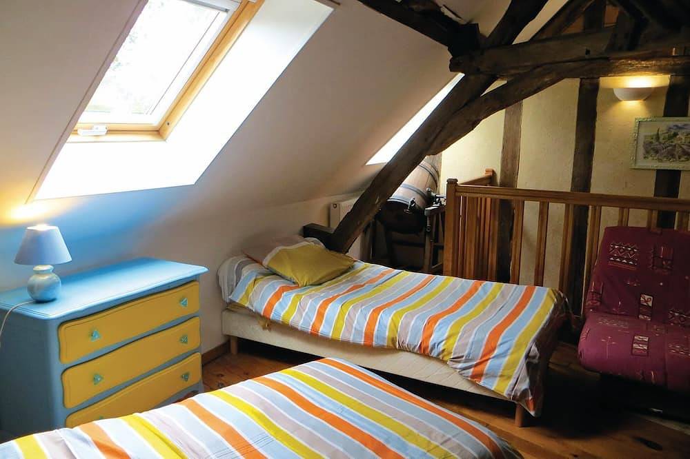 Maison confortable à Vernie avec Wifi in Vernie, Sarthe