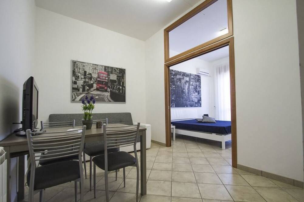 Entire apartment, Perla - cozy 2 bedroom apartment centrally located in Capo d'Orlando, Sicily in Capo d'Orlando, Messina Province