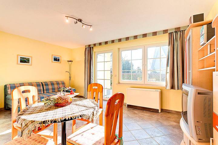 Ferienwohnung für 2 Personen, mit Balkon in Trassenheide - 3