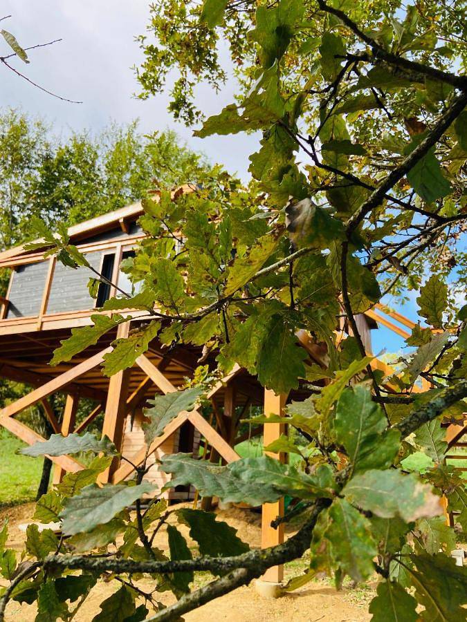 Gîte pour 2 personnes, avec balcon ainsi que jardin et jacuzzi à Cardeilhac