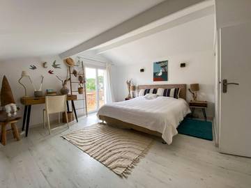 Gîte pour 2 personnes, avec vue et balcon dans l'Ayguade