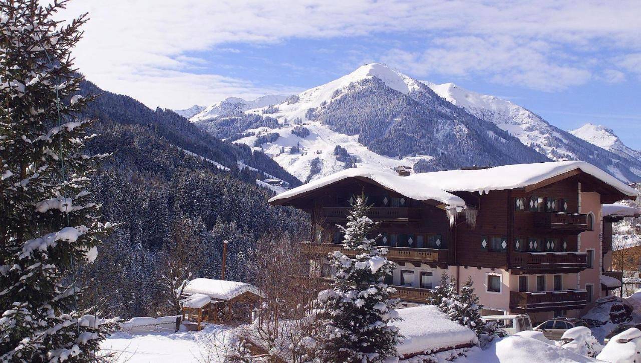 Hotel für 2 Personen mit Garten in Saalbach, Saalbach-Hinterglemm