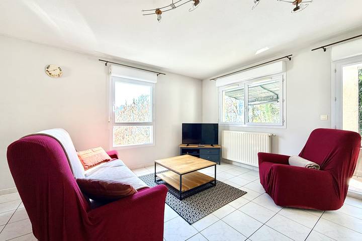 Gîte pour 4 personnes, avec terrasse à Chambéry - 2