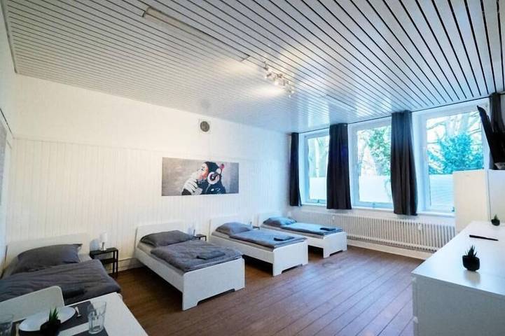 Ferienwohnung für 7 Personen, mit Garten