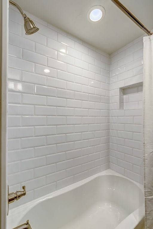 Private Tucson retreat,close to Uofa,downtown,ev charger,Large yard,Pet friendly in Tucson, Pima County