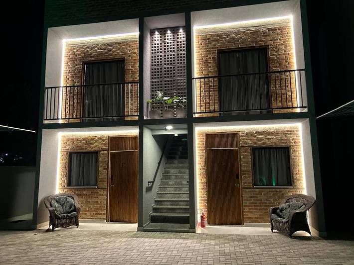 Casas e apartamentos de temporada para 3 pessoas, com jardim em Joinville 
