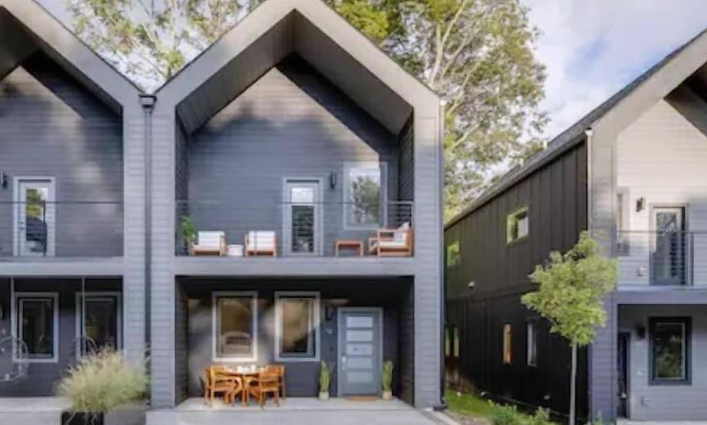 Modern+Organic Home 3 miles from Downtown & Broadway - Private Balcony & Patio in Nashville, Tennessee