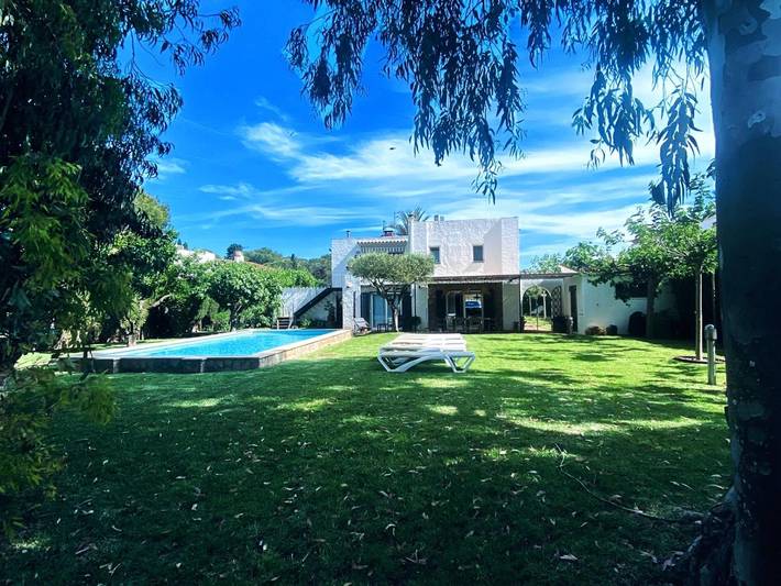 Location de vacances pour 11 personnes, avec jardin dans Sant Martí d'Empúries - 4