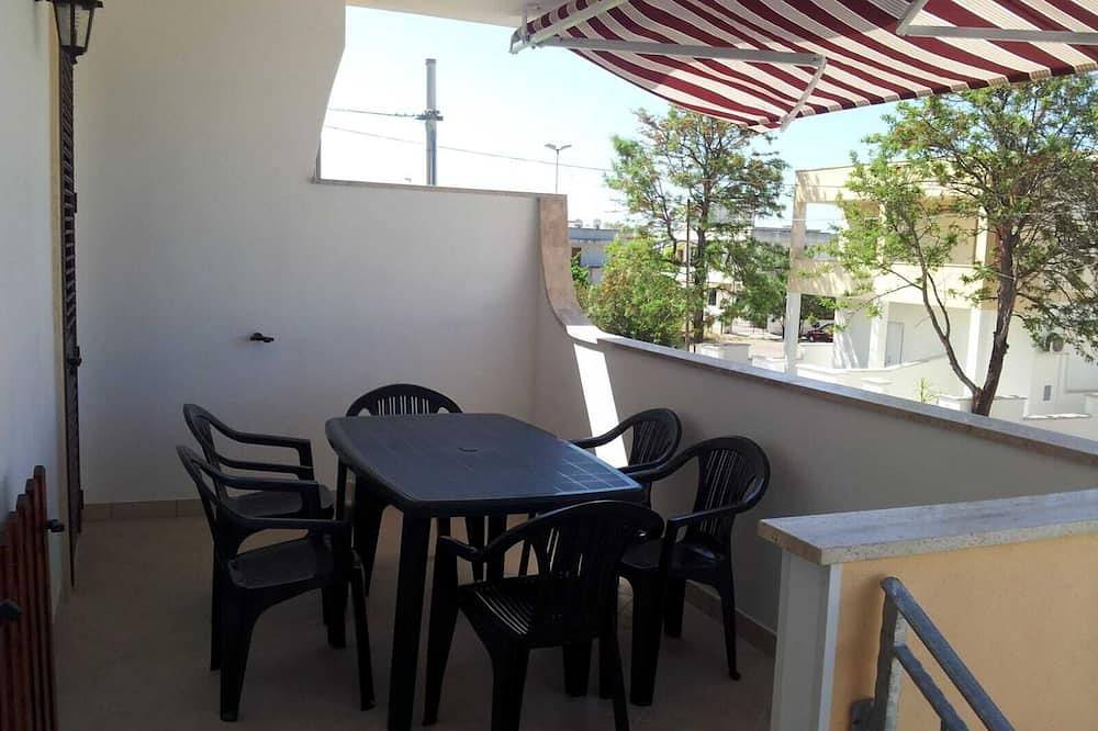 Entire apartment, Apartment Moon Drop Two at 300mt. sand in Lido Marini, Gulf of Taranto