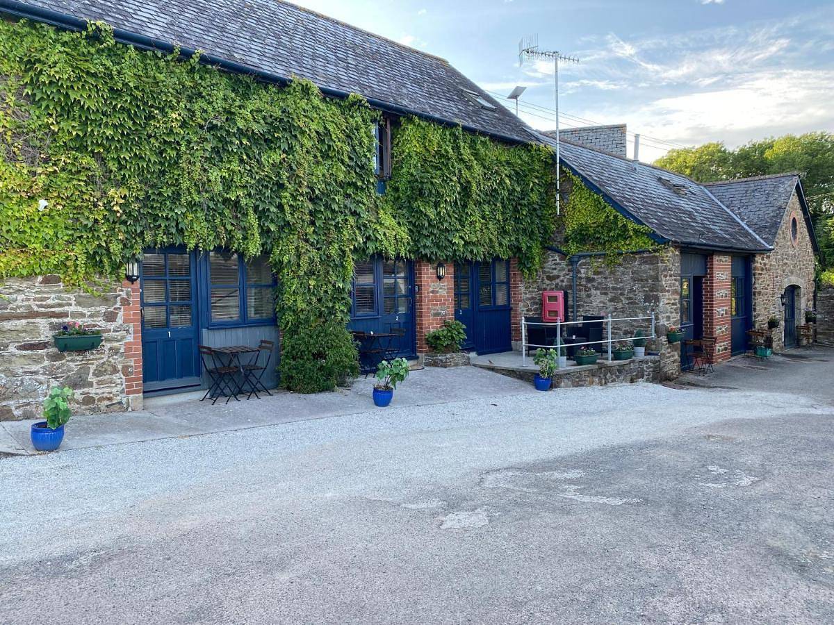 Double or Twin Room in Holbeton, South Devon