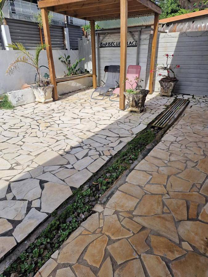 Location de vacances pour 4 personnes, avec jardin, animaux acceptés à Rivière-Pilote - 4