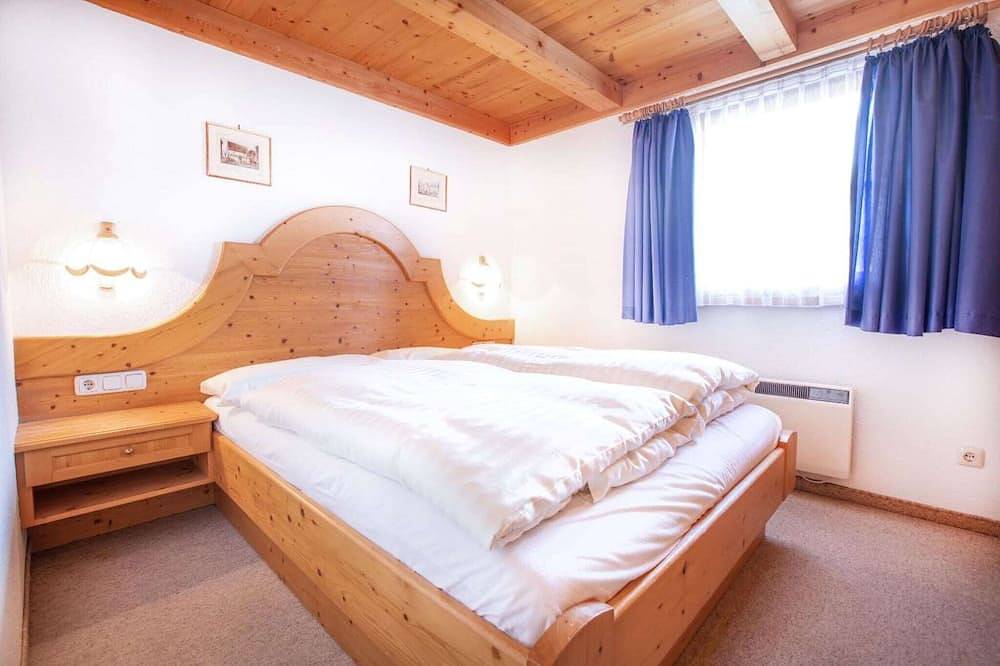Chalet in Österreich nahe Skilift & Wald in Königsleiten, Pinzgau