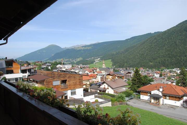 Gîte pour 3 personnes, avec vue ainsi que jardin et terrasse à Fulpmes - 2