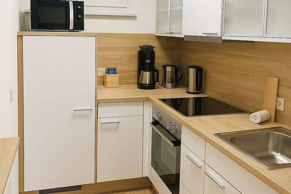 Geheel appartement, Studio Ypsilon with a picturesque view in Frankenalb