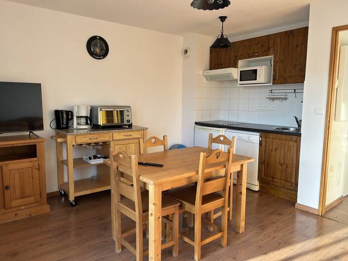 Gîte pour 4 personnes, avec balcon/terrasse et piscine à Peyragudes