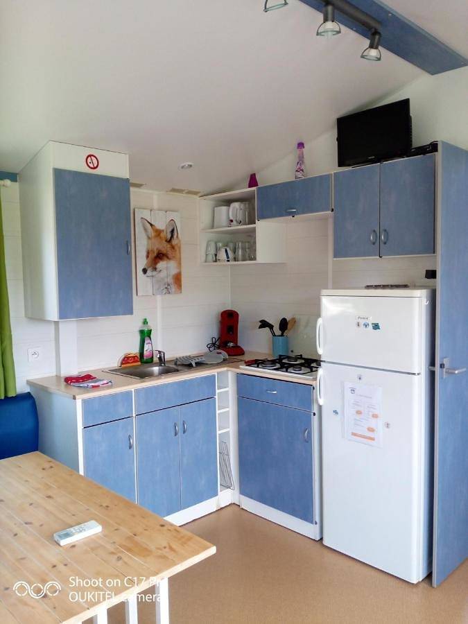 Gîte pour 4 personnes, avec vue ainsi que jardin et terrasse à Lacombe - 3