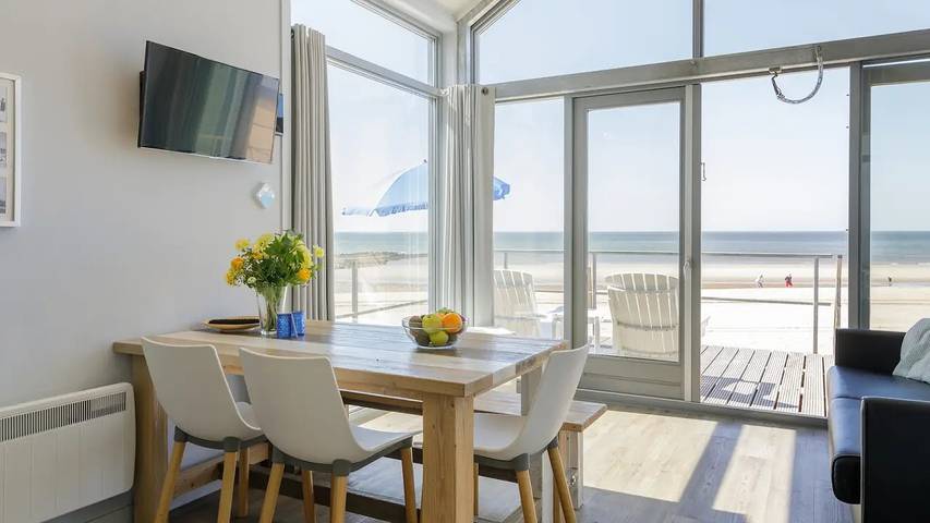 Ferienhaus für 8 Personen, mit Terrasse in Holländische Küste