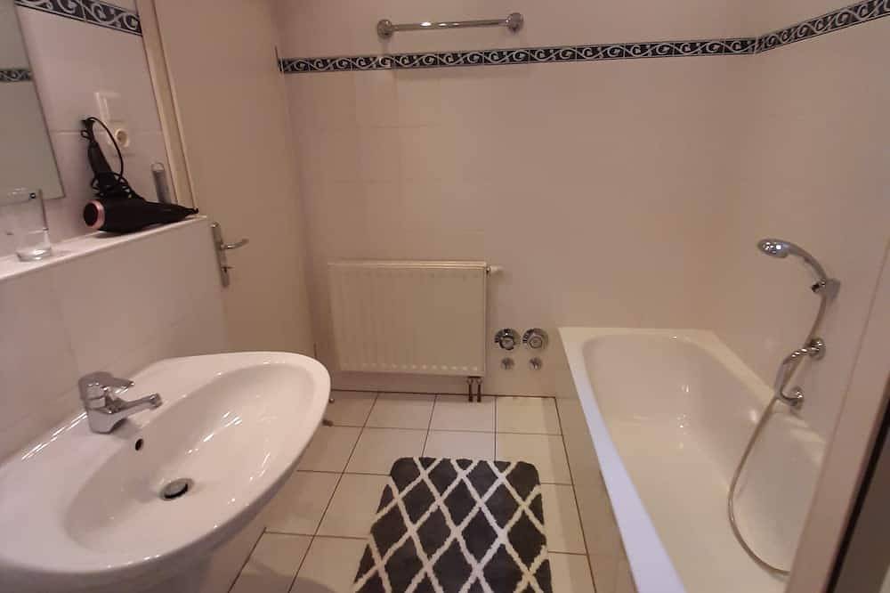 Ganze Wohnung, Ferienwohnung in Sundern-Stemel, Waldlage, Nähe Sorpesee in Sundern, Sorpesee
