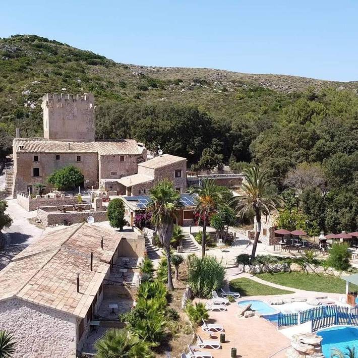 Ferienwohnung für 2 Personen, mit Terrasse und Garten sowie Pool in Artà