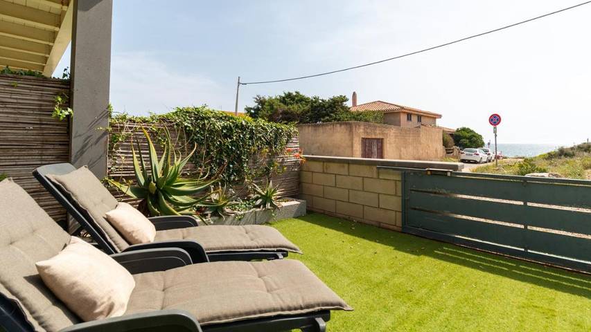 Appartamento per 7 persone, con giardino e panorama in San Giovanni di Sinis