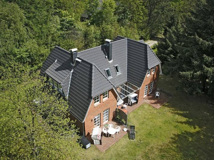 Ferienhaus für 3 Personen, mit Garten und Whirlpool sowie Terrasse, mit Haustier in Nebel - 4