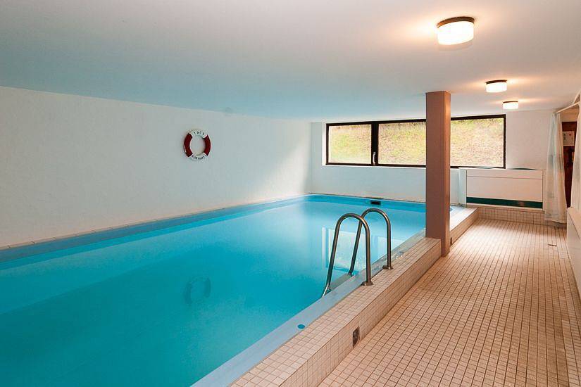 Ganze Wohnung, Diese Ferienwohnung verfügt über 3 Schlafzimmer....Schwimmbad / Sauna im Haus in Hörnum, Sylt
