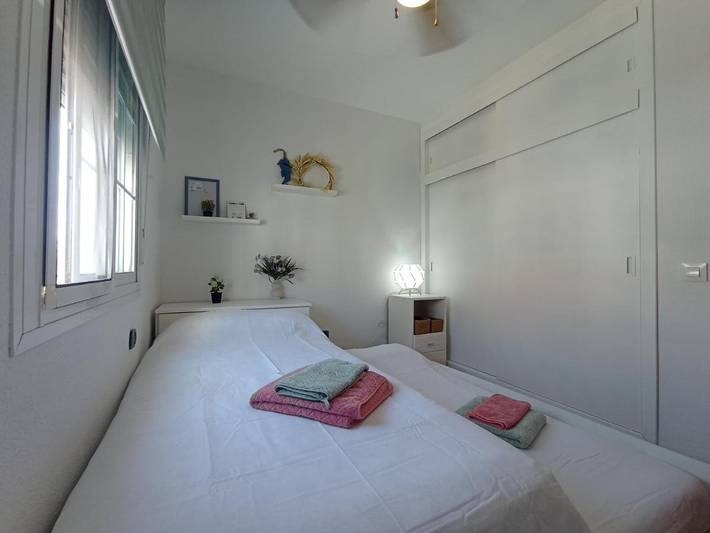 Apartamento de vacaciones para 8 personas, con piscina además de jardín y vistas, Se admiten mascotas - 1