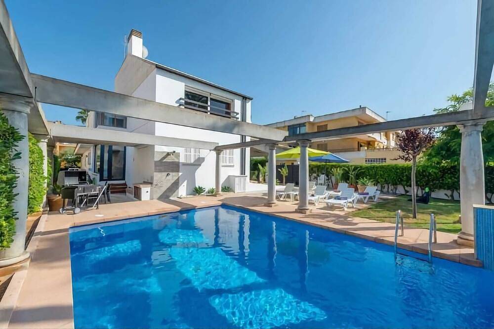 Estrel - Ferienhaus Mit Privatem Pool. Wifi Gratis in Can Picafort, Santa Margalida