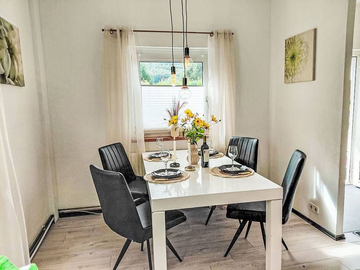 Ferienwohnung für 4 Personen, mit Terrasse und Ausblick, mit Haustier in Höxter - 3