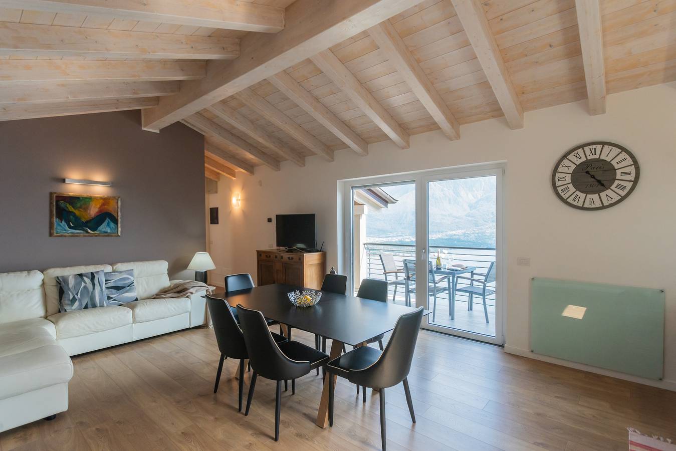 Ganze Wohnung, Attico apartment with lakeview in Trezzone, Veltlin