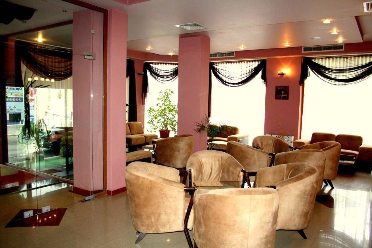 Triple Room with Balcony in Municipalité de Karnobat, Bourgas (oblast)