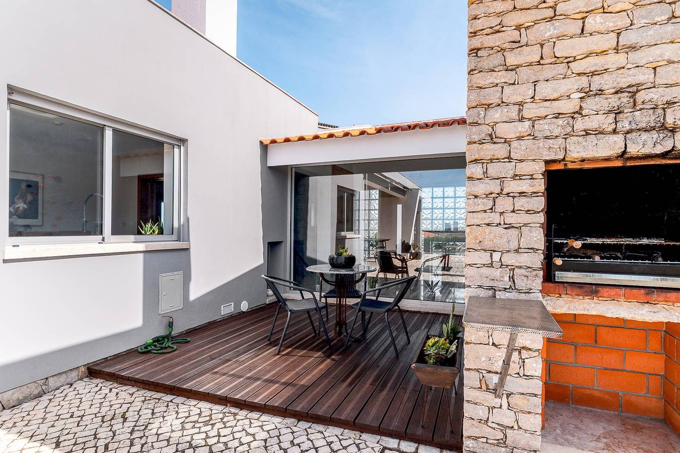Casa de Vacaciones 'A Casa Da Vagem' con Vista al Jardín, Wi-Fi y Aire Acondicionado in São João das Lampas e Terrugem, Costa de Lisboa