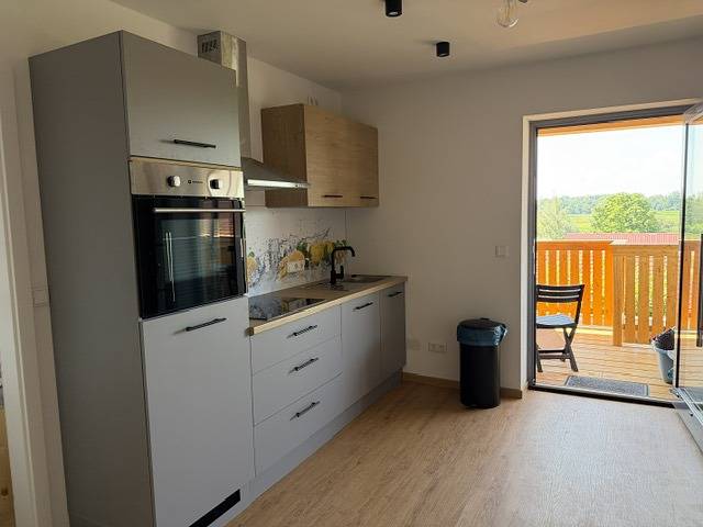Ganze Ferienwohnung, Ferienwohnungen Hummel 2 - Ferienwohnung Alpenrose, 60qm in Grabenstätt, Chiemsee
