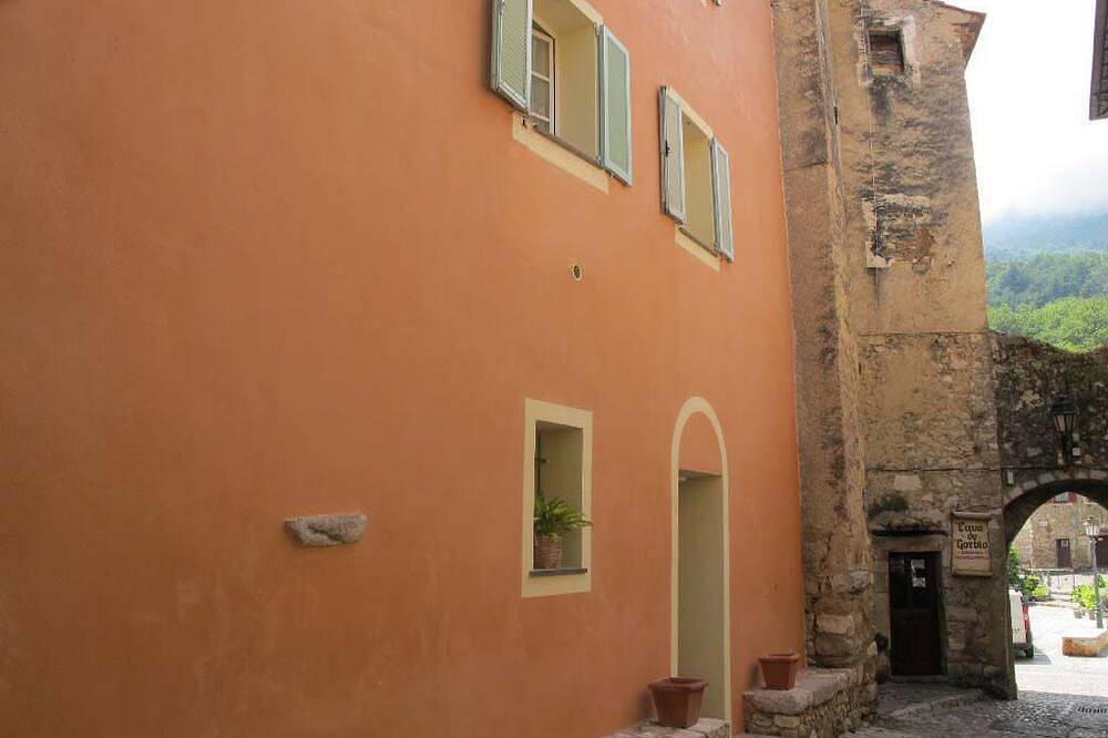 Maison Raimondi - Gîte n°2 in Gorbio, Nice region