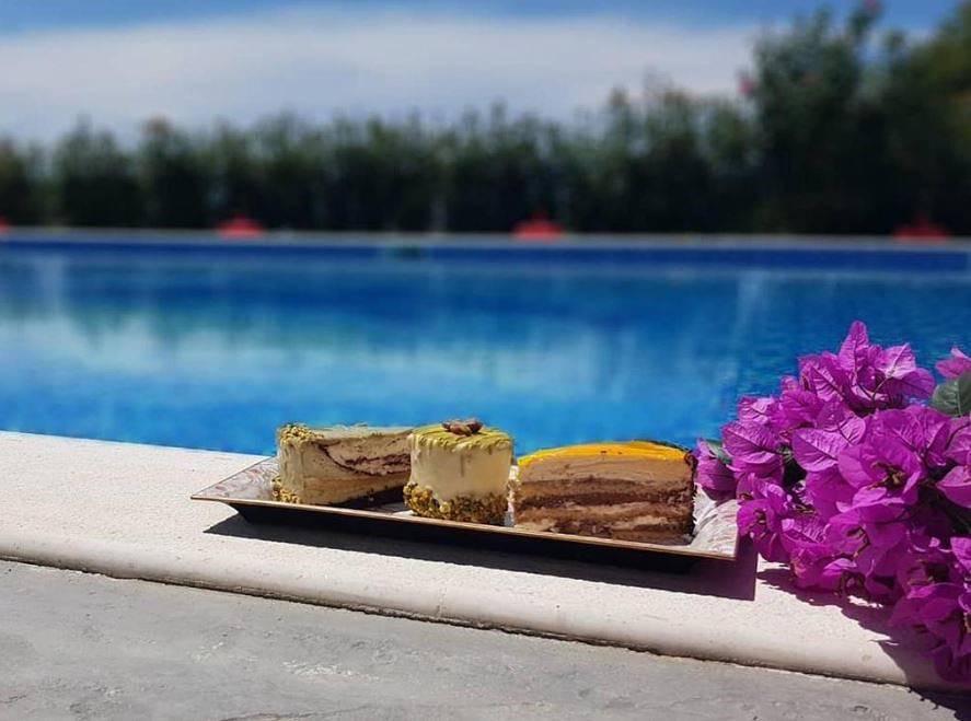 Geheel appartement, Vakantieappartement voor 3 personen met balkon/terras in Dobra Voda, Montenegro Coast