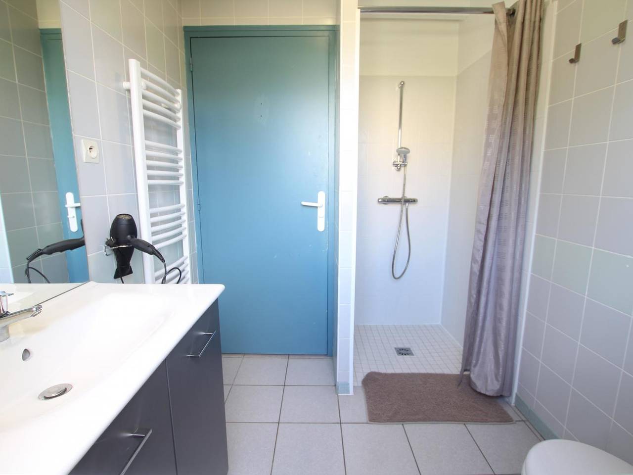Cozy Pavilion, 600m from Beach, Surf Spot, Internet, Pet-Friendly, Bbq, Parking in Siouville-Hague, Côte de la Déroute
