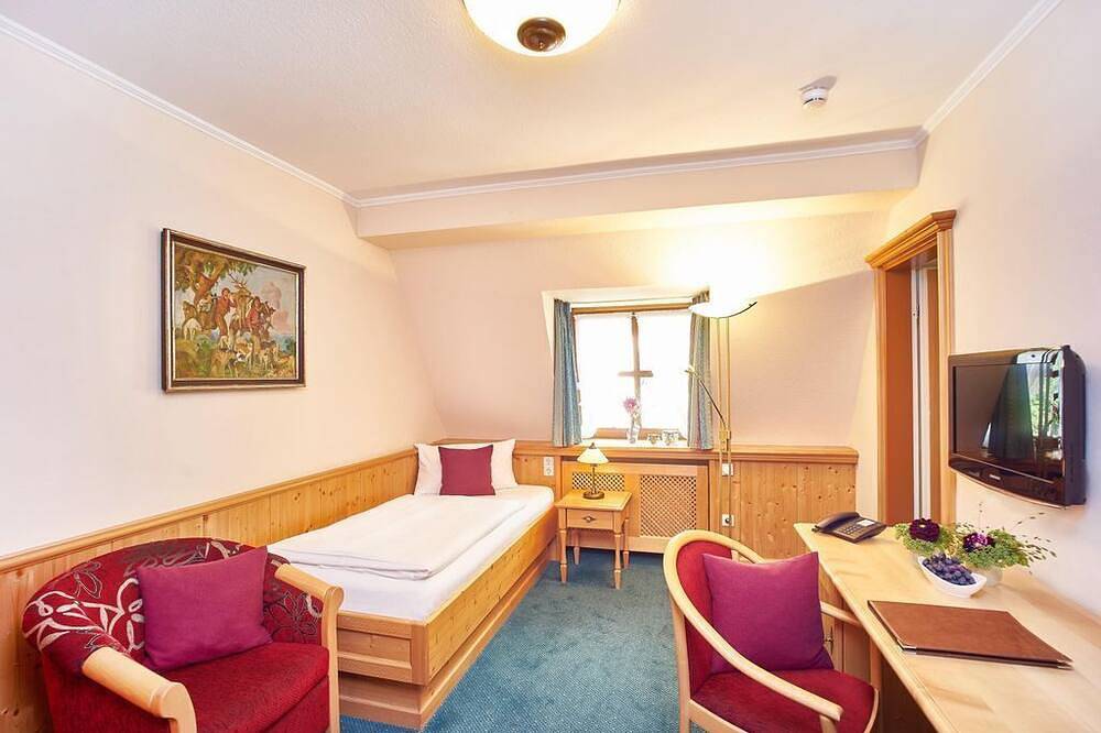 Doppelzimmer Komfort - Klosterhotel Ludwig der Bayer in Ettal, Bayerische Alpen