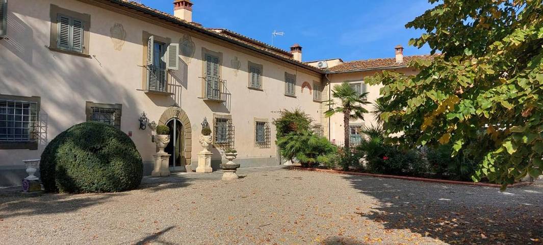 Hôtel pour 2 personnes, avec piscine et jardin à Prato - 3