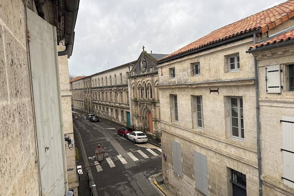 Chambres au calme sur le plateau d’Angoulême in Angoulême, Charente