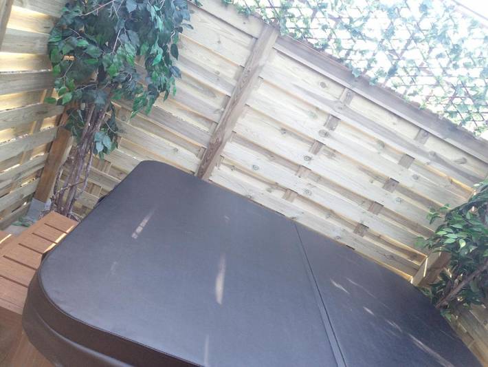 Gîte pour 2 personnes, avec jacuzzi et jardin à Mettet - 2